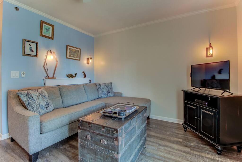 Kraken'S Den * Oceanview * Steps To Ocean * Pool Apartment Carolina Beach Ngoại thất bức ảnh