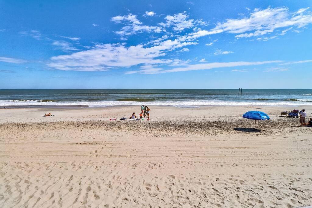 Kraken'S Den * Oceanview * Steps To Ocean * Pool Apartment Carolina Beach Ngoại thất bức ảnh
